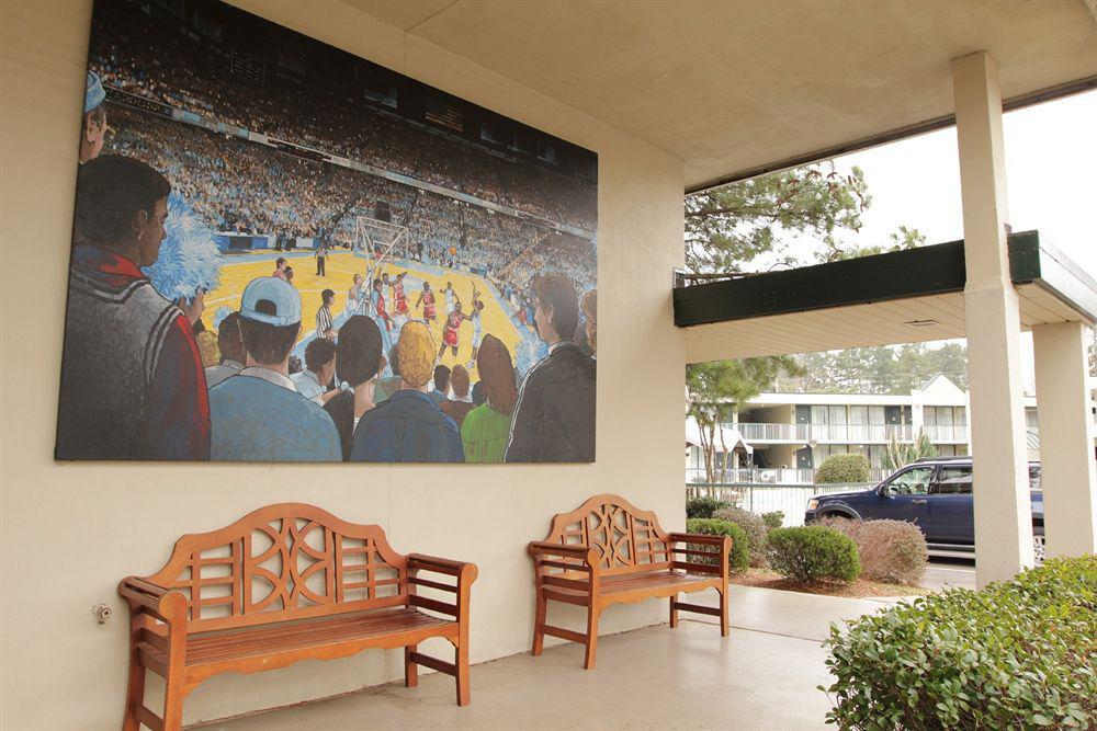Chapel Hill University Inn Exterior photo